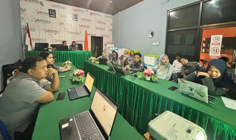 Seluruh Jajaran Staf Bawaslu Kutai Barat Ikuti Bimtek Penggunaan Aplikasi Srikandi